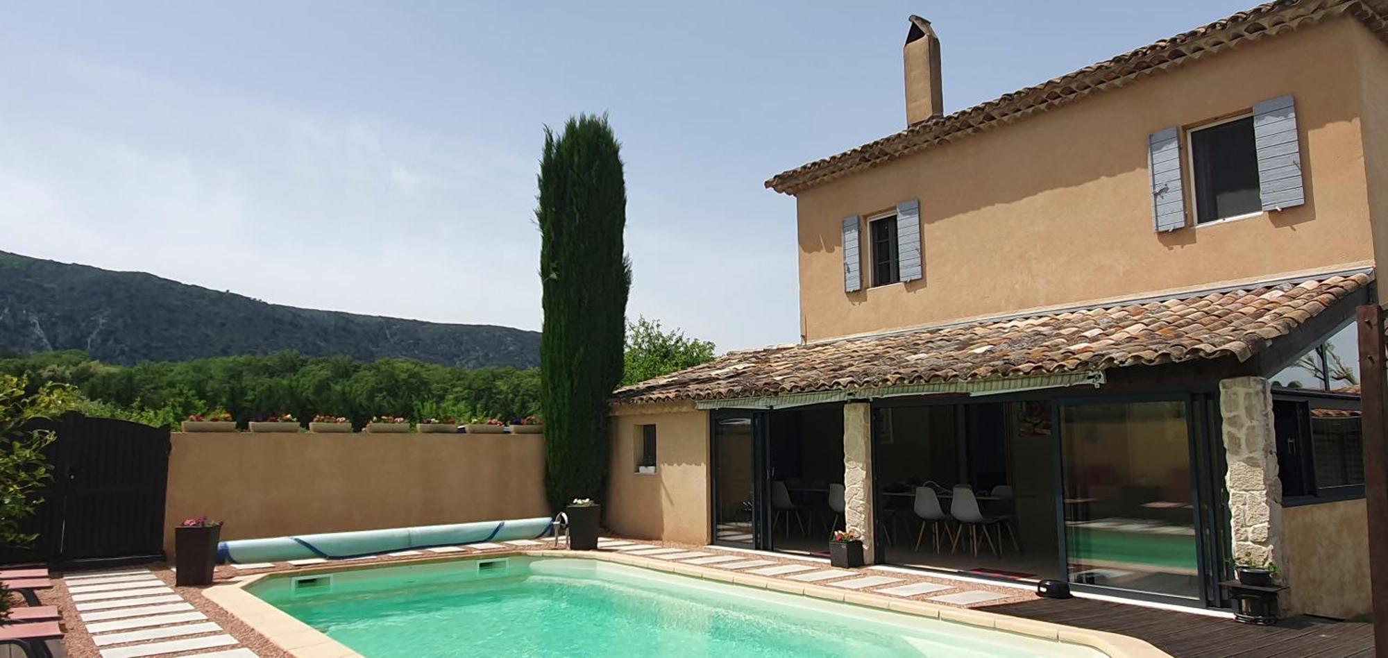 Le Jardin D'Ivana Chambres D'Hotes B&B Avec Piscine Chauffee Oppède Esterno foto